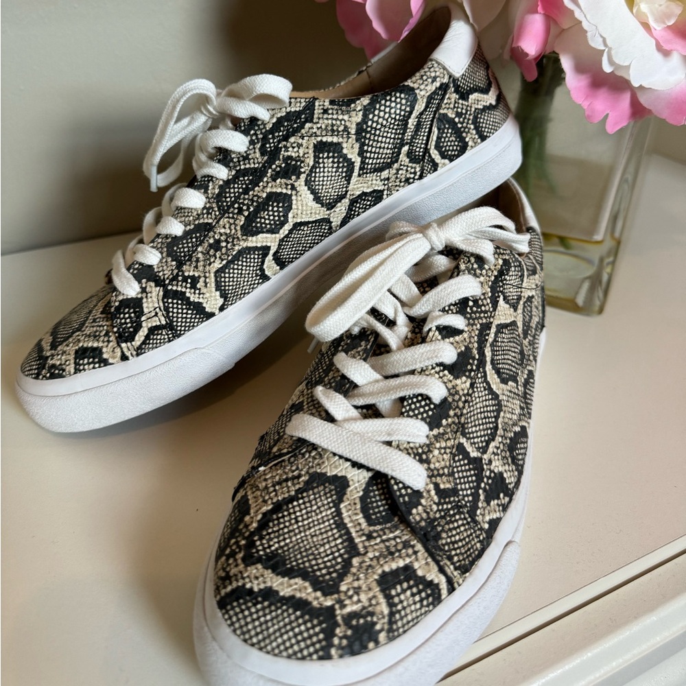 LUCKY BRAND Snake Print woman’s sneaker-never worn/stickers still on